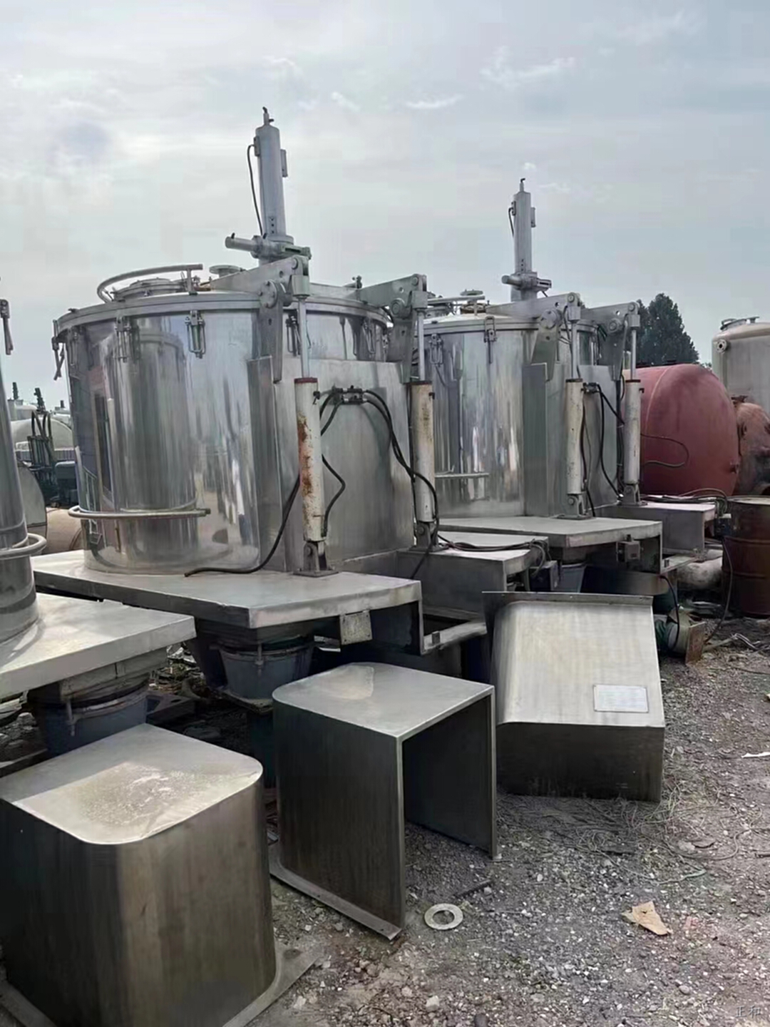 威海长期回收离心机_山东高价回收离心机