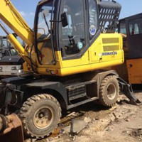 辽宁挖掘机回收，长期回收挖掘机