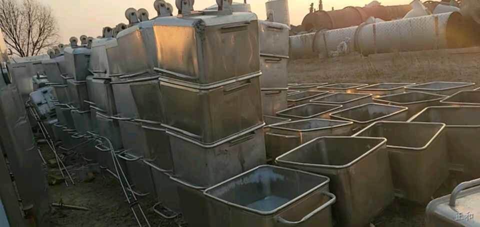 出售一批二手不锈钢料车