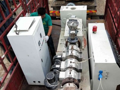 我公司挤出机大量回收