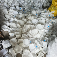 本公司大量出售甲酫，长年有货