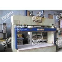 安徽芜湖高价回收废旧砂光机，回收废旧接木机，回收废旧冷压机，回收废旧往复锯等废旧木工设备