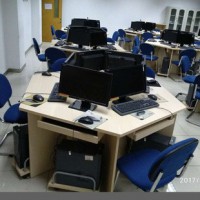湖北武汉长期大量高价回收办公家具