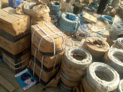 专业高价回收全国废旧轴承火车轴承等