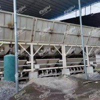 出售广西桂林17年三一重工120带4个180吨水泥罐