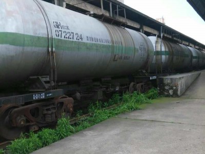 四川眉山长期大量回收报废火车罐